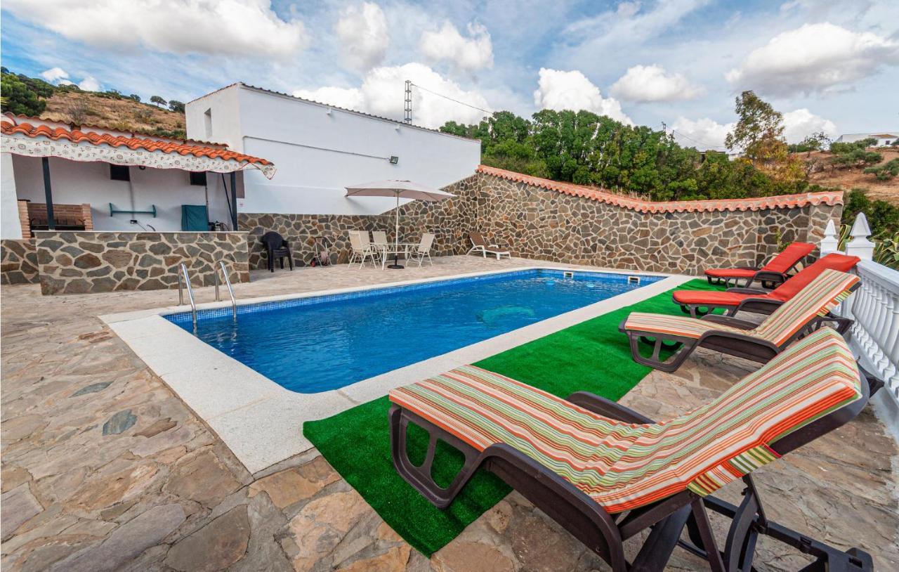 Awesome Home In Antequera With Wifi Ngoại thất bức ảnh
