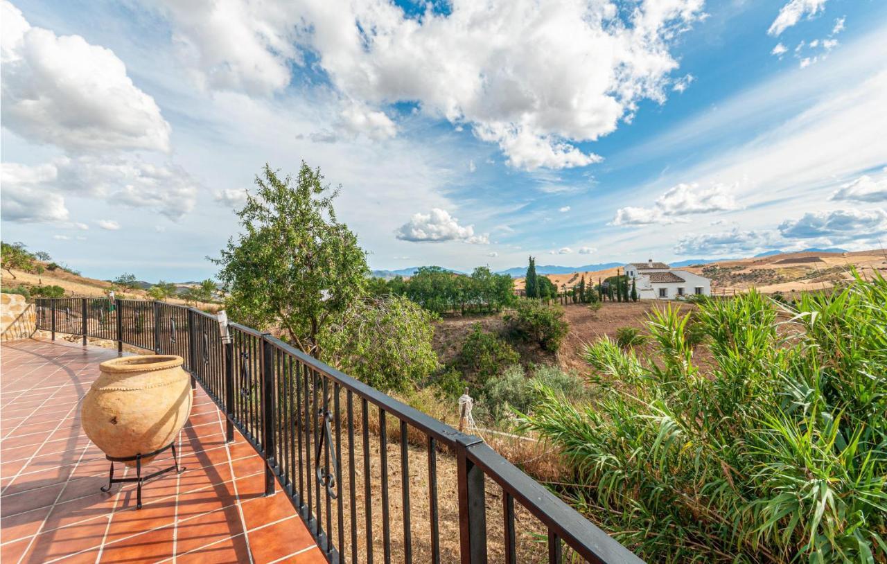 Awesome Home In Antequera With Wifi Ngoại thất bức ảnh